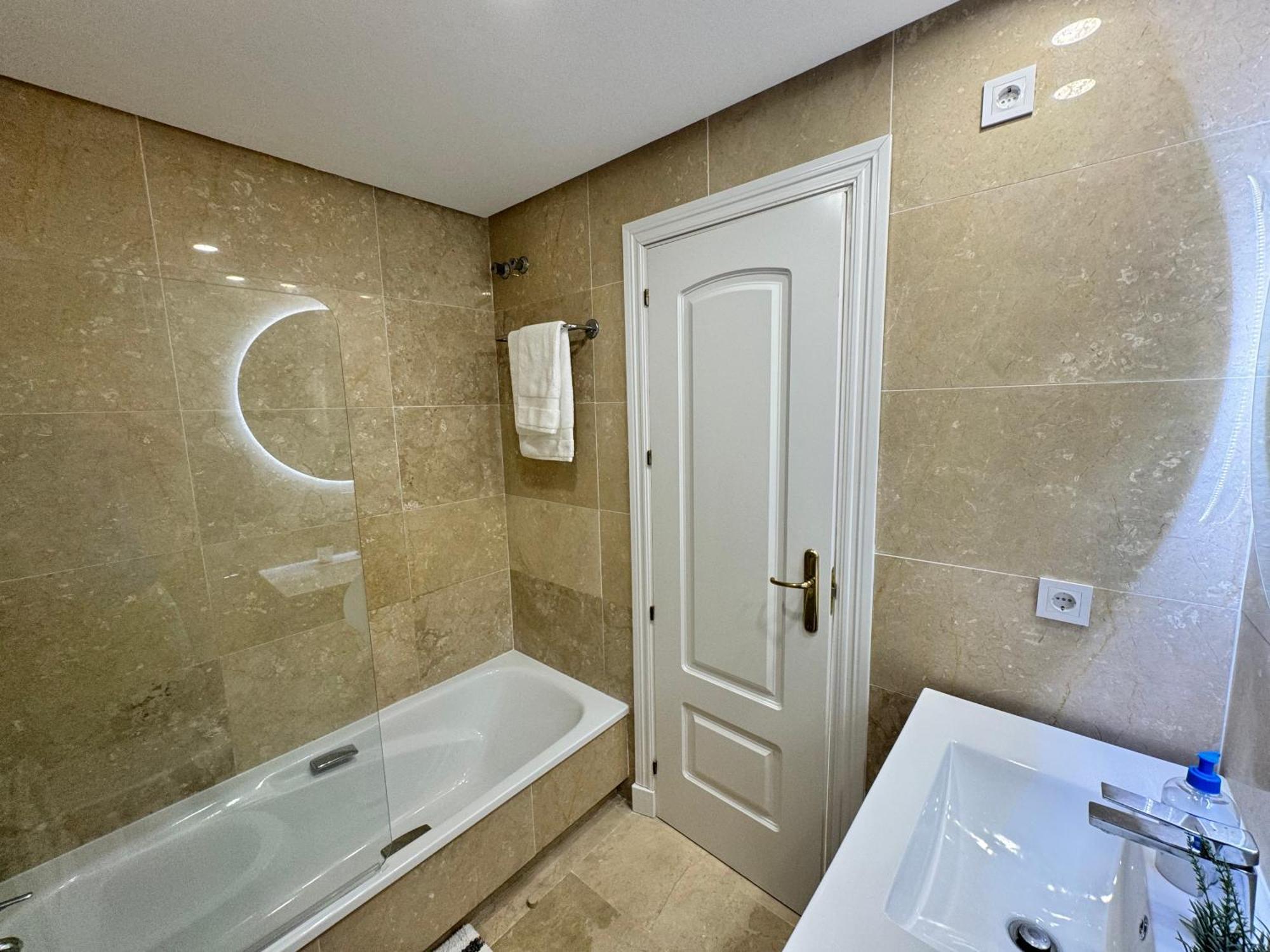 Appartement Puerto De La Duquesa à Manilva Extérieur photo
